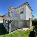 Çeşme Şifne’de Tam Müstakil , Taş Konsept , 3 Oda 1 Salon Villa