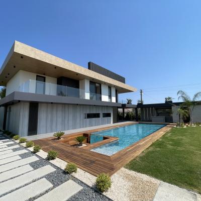 Çeşme Mamurbaba Bölgesinde , Tam Müstakil Ultra Lüks Villamız Yeni Sahibini Bekliyor.
